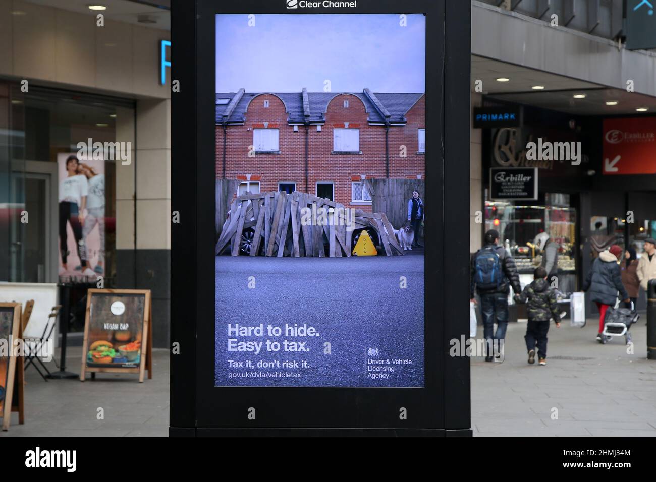 London, UK. 10th Feb, 2022. A digital advert by 'Drivers and Vehicles License' displayed on a high street. (Photo by Dinendra Haria/SOPA Images/Sipa USA) Credit: Sipa USA/Alamy Live News Stock Photo