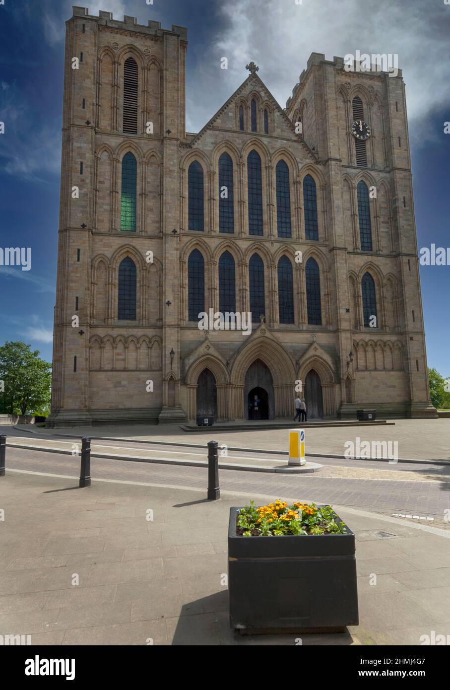The Cathedral Church of St Peter and St Wilfrid - Ripon Cathedral - North Yorkshire, England, UK - view of the west façade Stock Photo