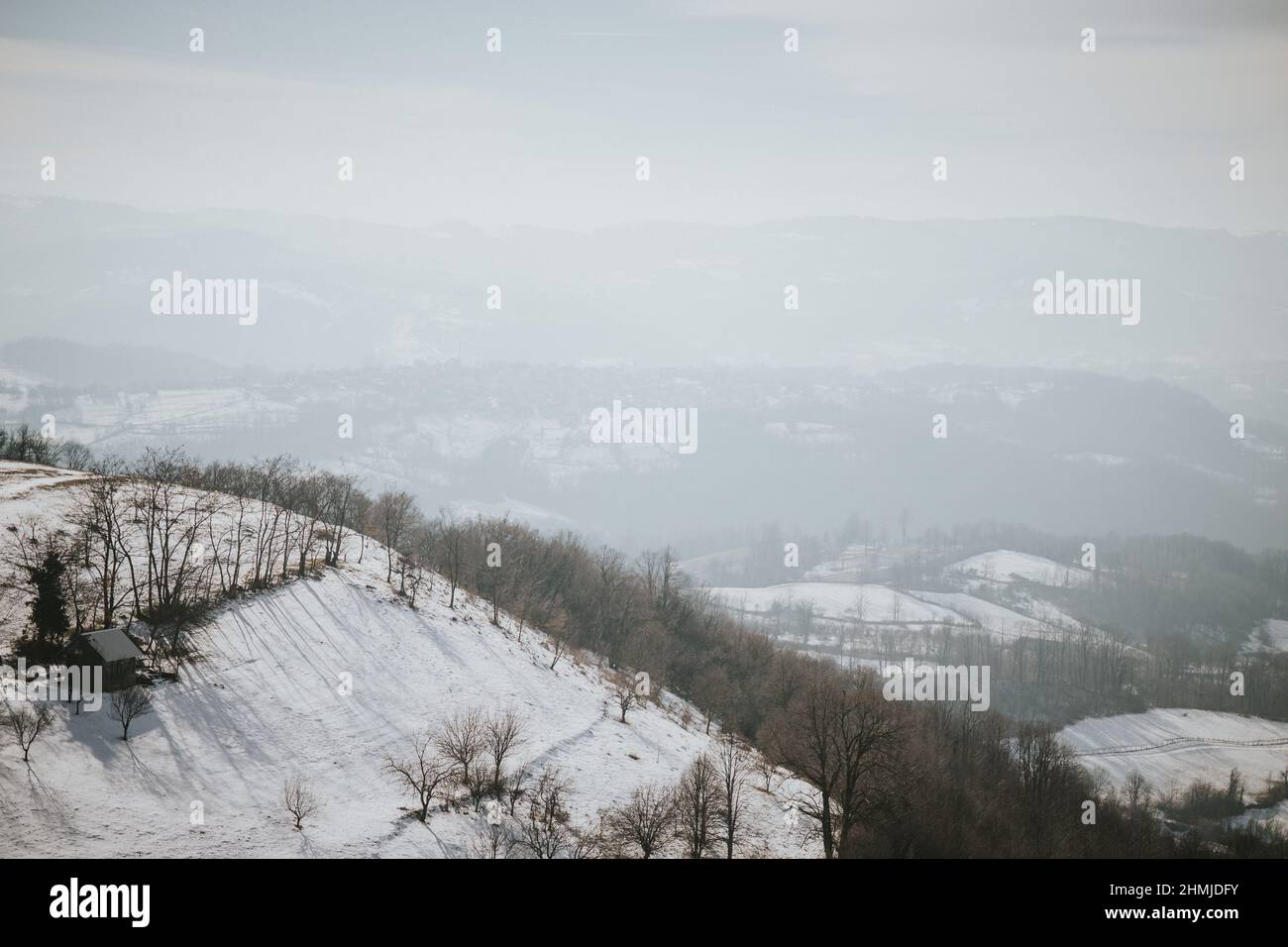 Shot beautiful green mountain hi-res stock photography and images - Alamy