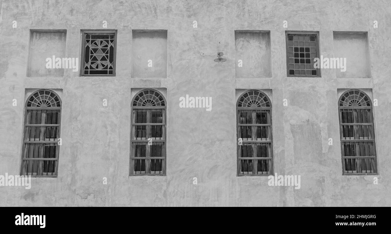 Wakrah, Qatar- January 21,2022 : Old buildings architecture in the Wakrah souq (Traditional Market). Stock Photo