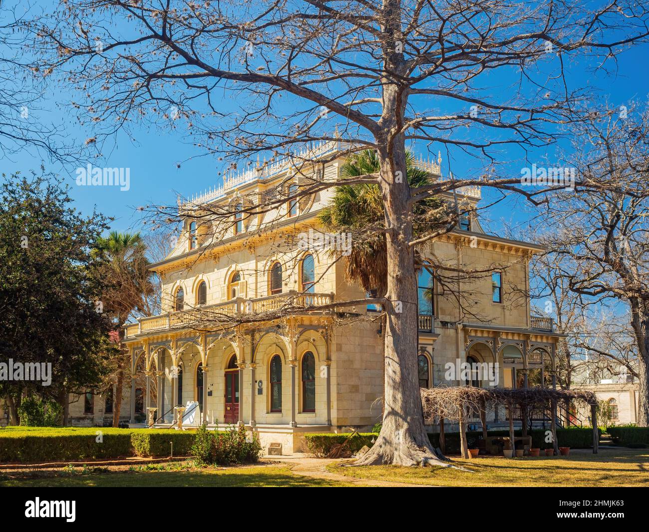 Sunny view of a builiding in the King William Historic District at