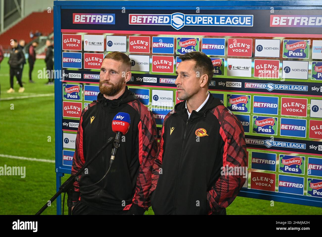 St Helens, UK. 10th Feb, 2022. Sam Tomkins (29) of Catalans Dragons and Mitchell Pearce (6) of Catalans Dragons speak to Sky Sports in St Helens, United Kingdom on 2/10/2022. (Photo by Craig Thomas/News Images/Sipa USA) Credit: Sipa USA/Alamy Live News Stock Photo