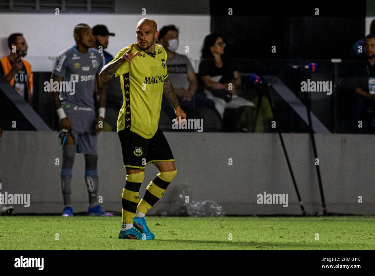 Santos, Brazil. 10th Feb, 2022. Silvinho in the match between Santios X