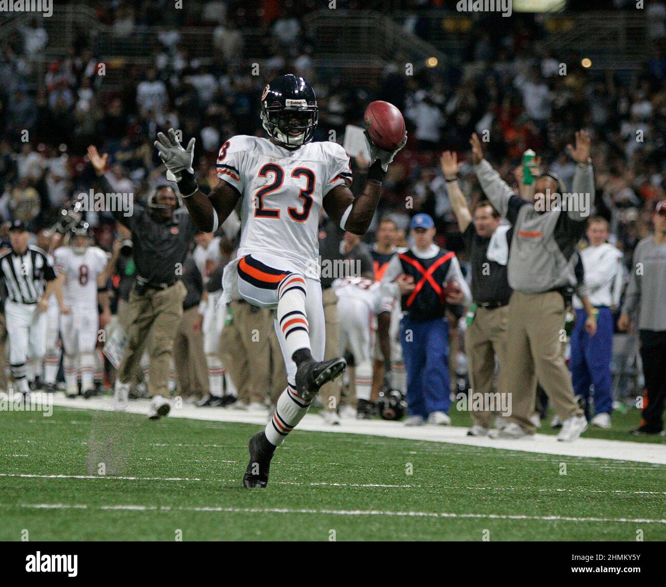 1,858 Devin Hester Photos & High Res Pictures - Getty Images