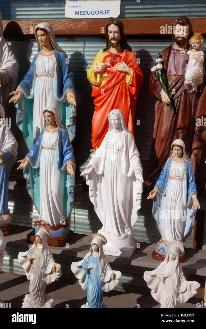 Shop selling Virgin Mary statues and other catholic products and gifts
