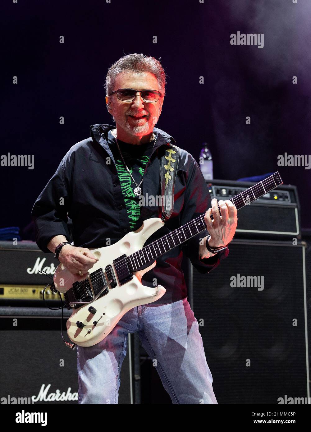 Buck dharma hi-res stock photography and images - Alamy