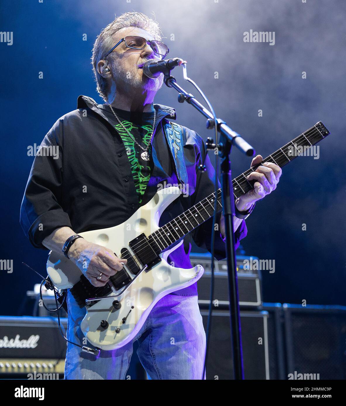 Buck dharma hi-res stock photography and images - Alamy