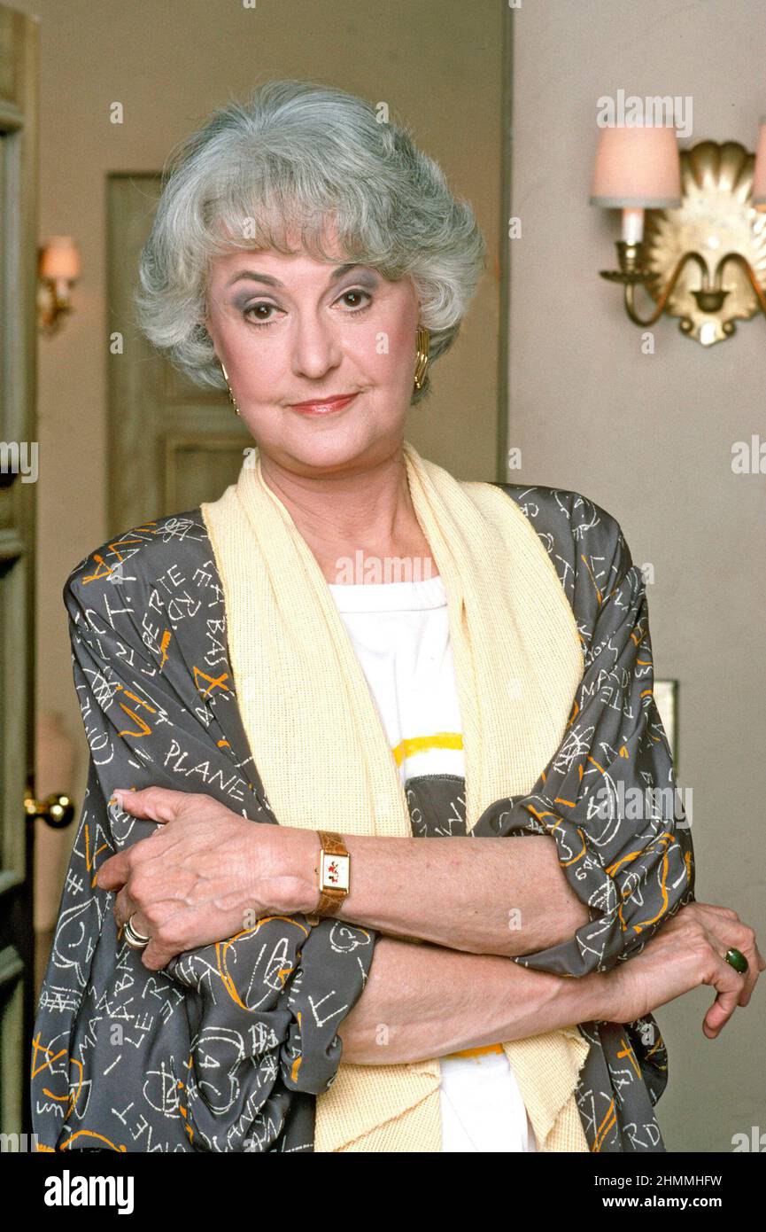 BEA ARTHUR in THE GOLDEN GIRLS (1985), directed by SUSAN HARRIS. Credit