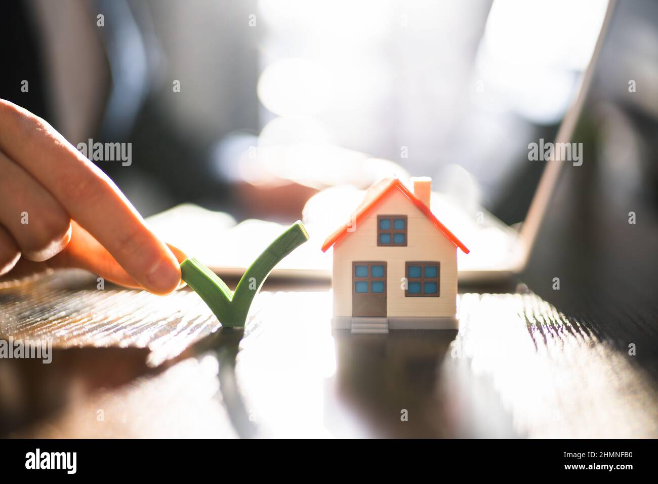 House Buy Checklist. Real Estate Home Check List Stock Photo - Alamy