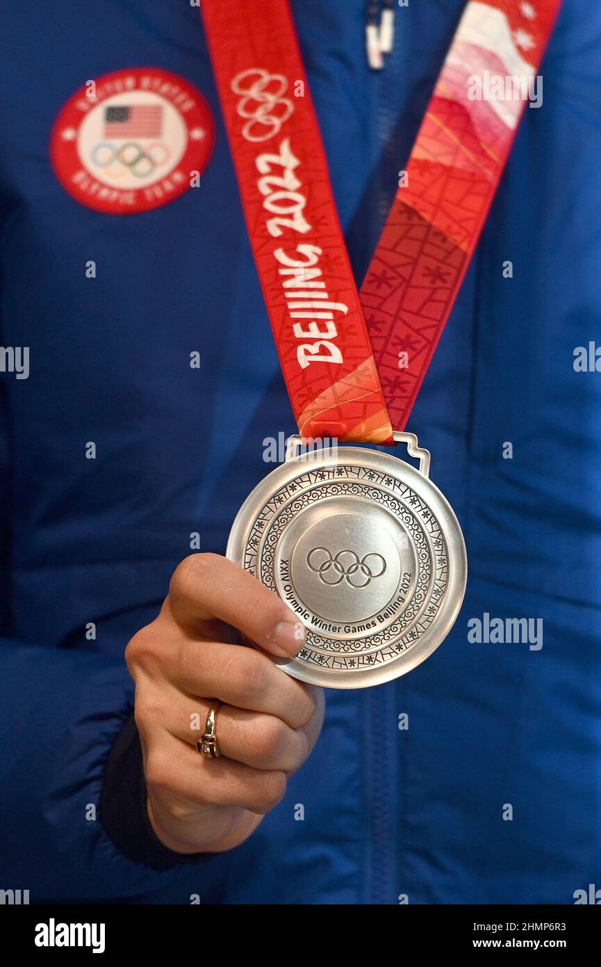 Jaelin Kauf, Silver Medalist in freestyle skiing at the 2022 Beijing Winter Olympics, visits the Empire State Building in New York, NY, February 11, 2022. (Photo by Anthony Behar/Sipa USA) Stock Photo