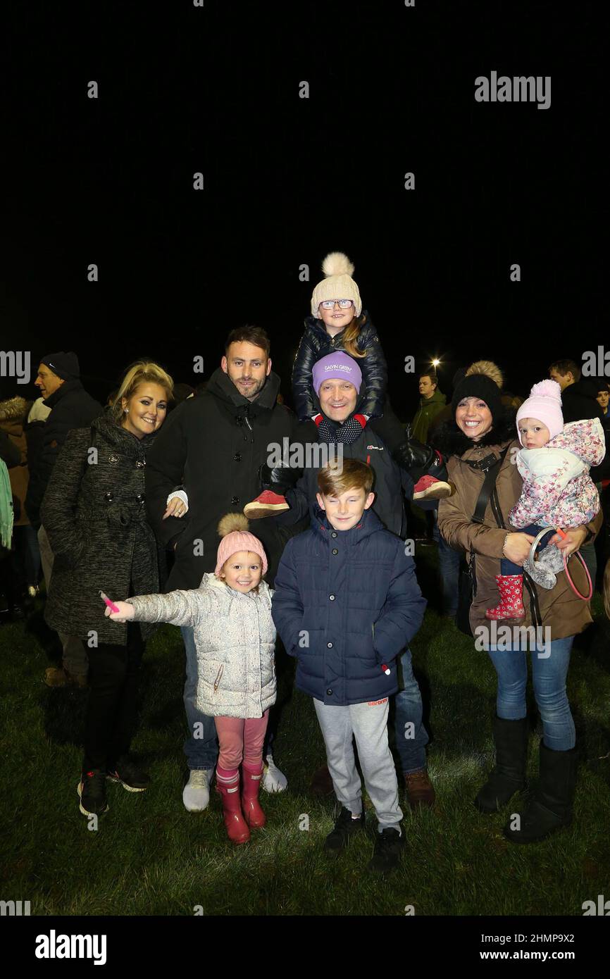 Family Nightout High Resolution Stock Photography and Images Alamy Family Nightout High Resolution Stock Photography and Images Alamy