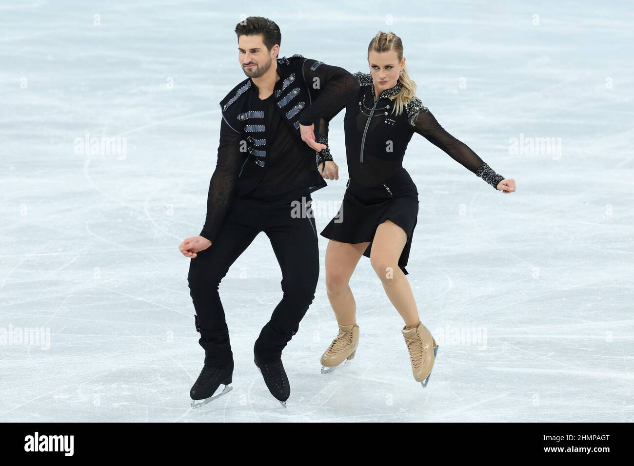 Madison Hubbell & Zachary Donohue (USA), FEBRUARY 4, 2022 Figure