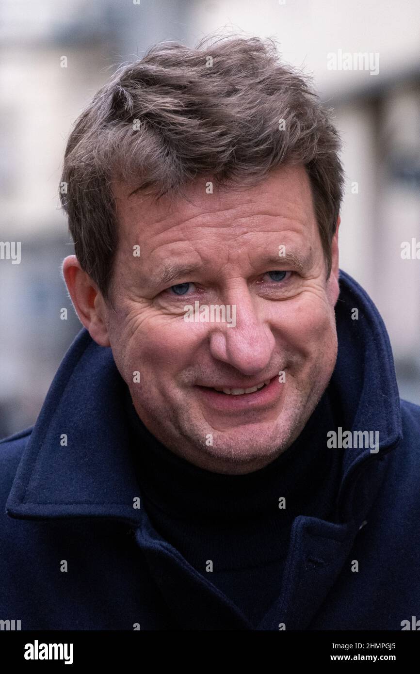 Yannick Jadot, Member of the European Parliament and candidate for the presidential election of the Europe Ecologie Les Verts (EELV) party, in Rennes to hold a meeting on the Place Hoche. Rennes, Brittany. France. Stock Photo