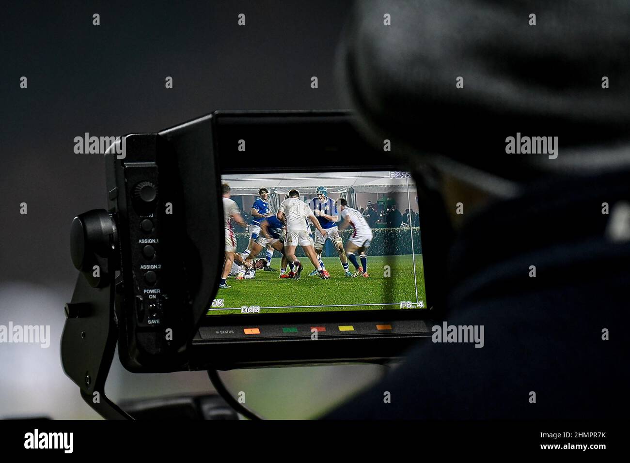 Monigo stadium, Treviso, Italy, February 11, 2022, Screen of Television Camera streaming the match during 2022 Six Nations Under 20 - Italy vs England - Rugby Six Nations match Stock Photo