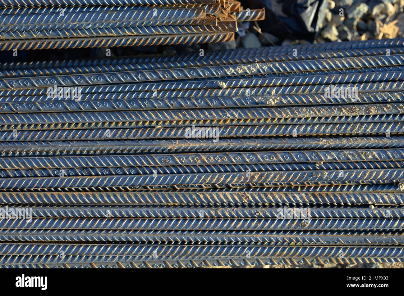 The photo shows metal fittings. It can be seen how the structural