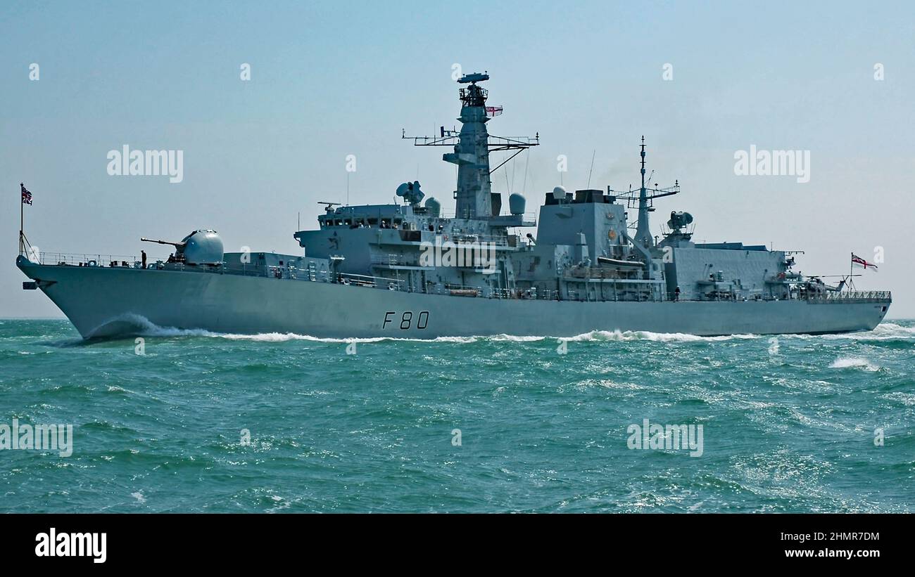 HMS Grafton a Type 23 frigate at speed in The Solent, UK on 28/6/2005. Stock Photo