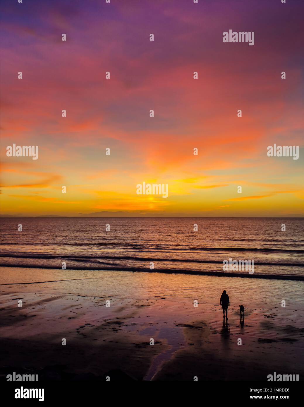 Colourful Sunset of Paraparaumu Beach, New Zealand Stock Photo Alamy