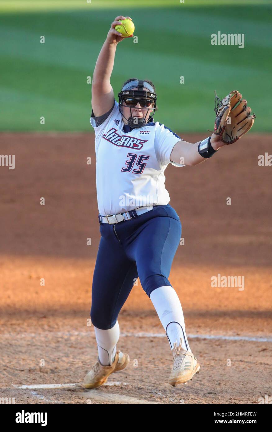 Baton rouge la usa 11th feb 2022 south alabama pitcher jenna hardy