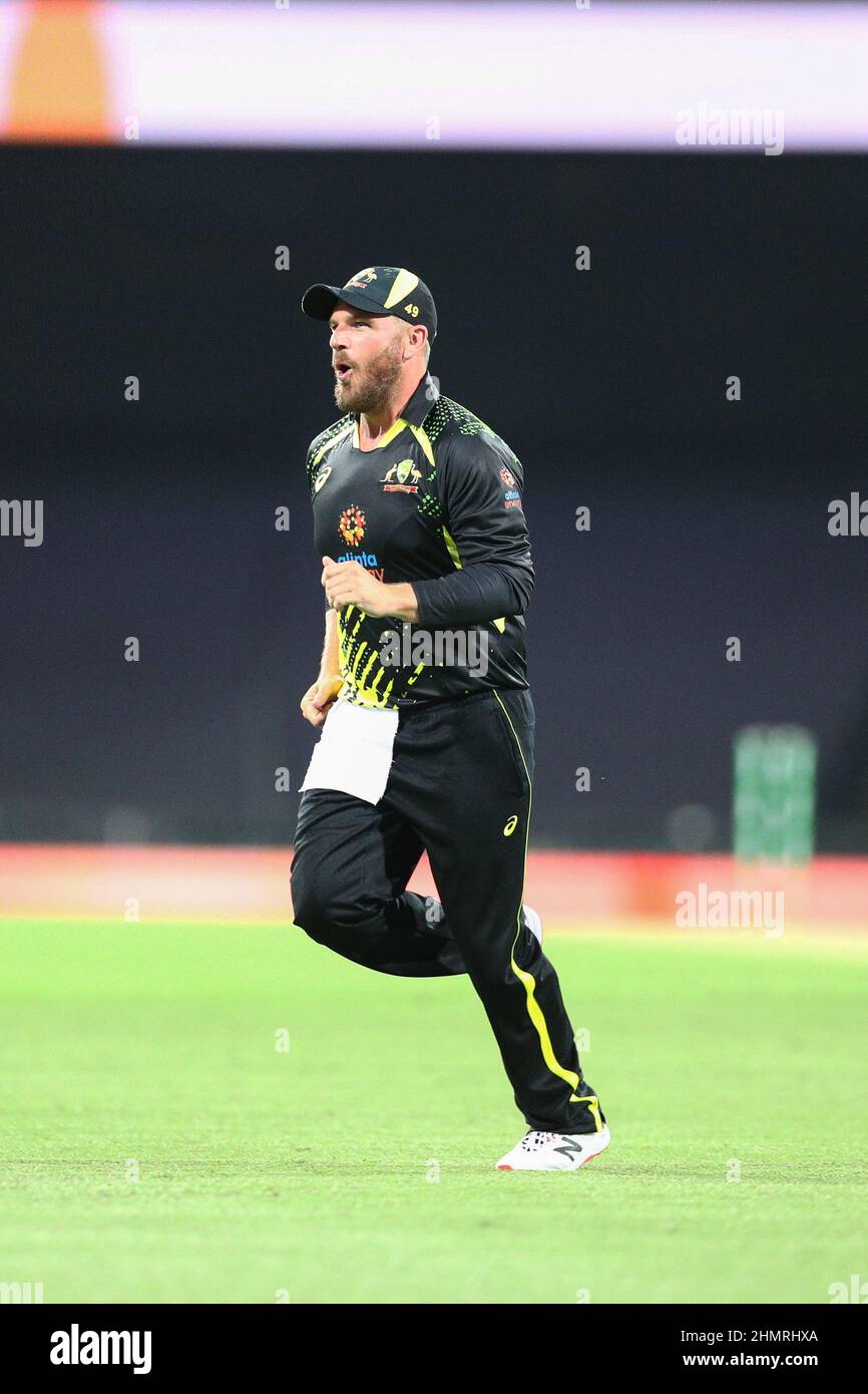 Sydney, Australia. 11th February 2022 ; Sydney Cricket Ground, Sydney, NSW, Australia; T20 International cricket, Australia versus Sri Lanka; Aaron Finch of Australia runs to take up his position in the outfield Credit: Action Plus Sports Images/Alamy Live News Stock Photo