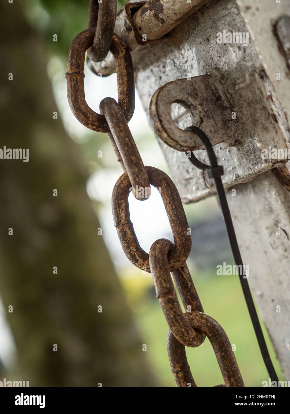 Lock the anchor chain hi-res stock photography and images - Alamy