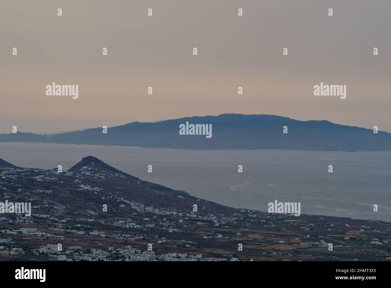 Beautiful sun slowly setting hi-res stock photography and images - Alamy