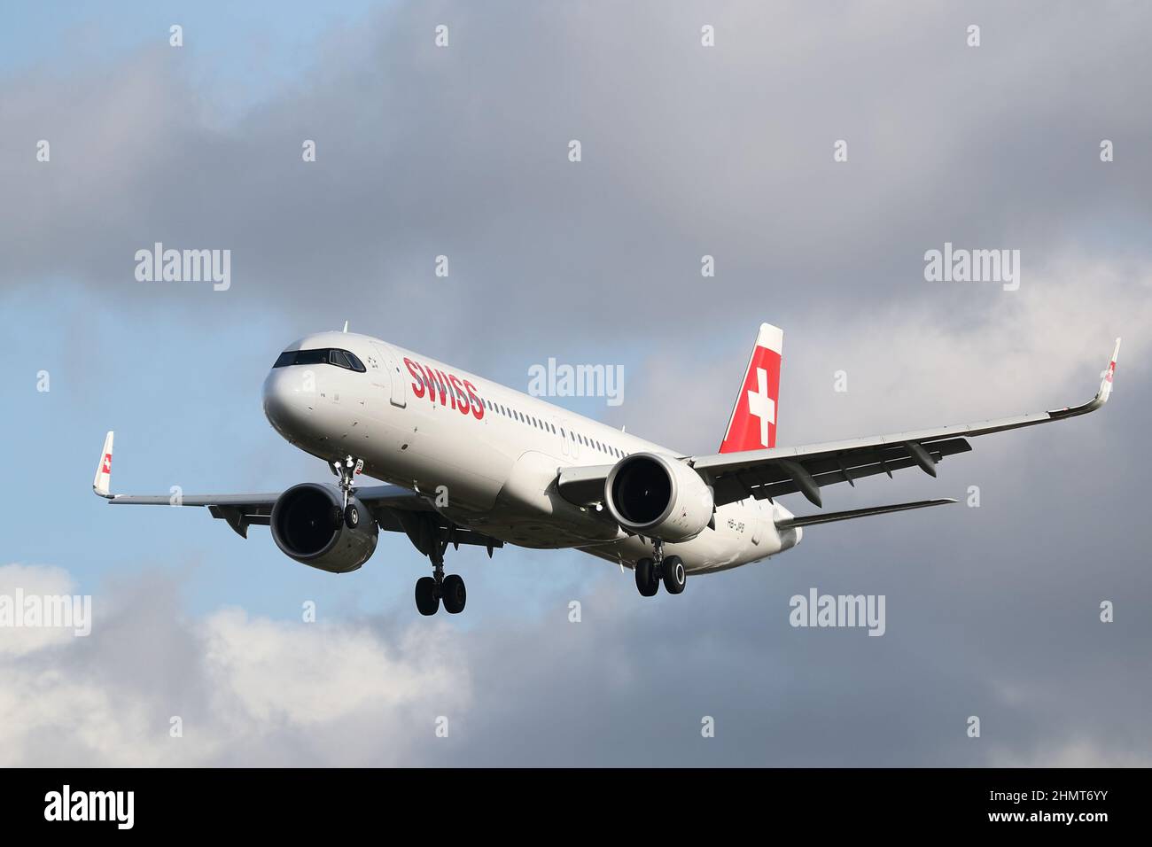 swiss air customer service number uk