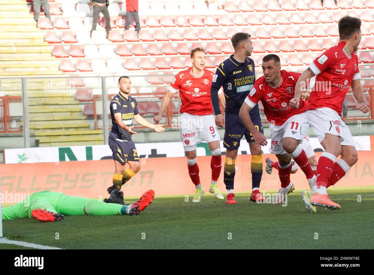 Perugia, Italy. 12th Feb, 2022. olivieri marco (n.11 perugia calcio) goal 2-0 during AC Perugia vs Frosinone Calcio, Italian soccer Serie B match in Perugia, Italy, February 12 2022 Credit: Independent Photo Agency/Alamy Live News Stock Photo