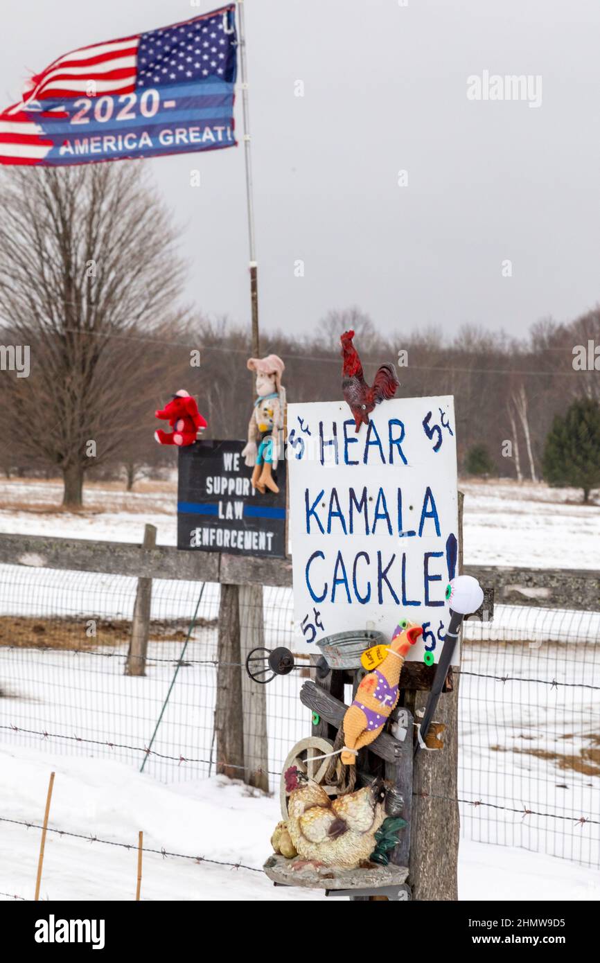 Cross Village, Michigan - A display by a Trump supporter in rural Michigan offers passers-by the chance to poke a toy chicken's belly to 'hear Kamala Stock Photo