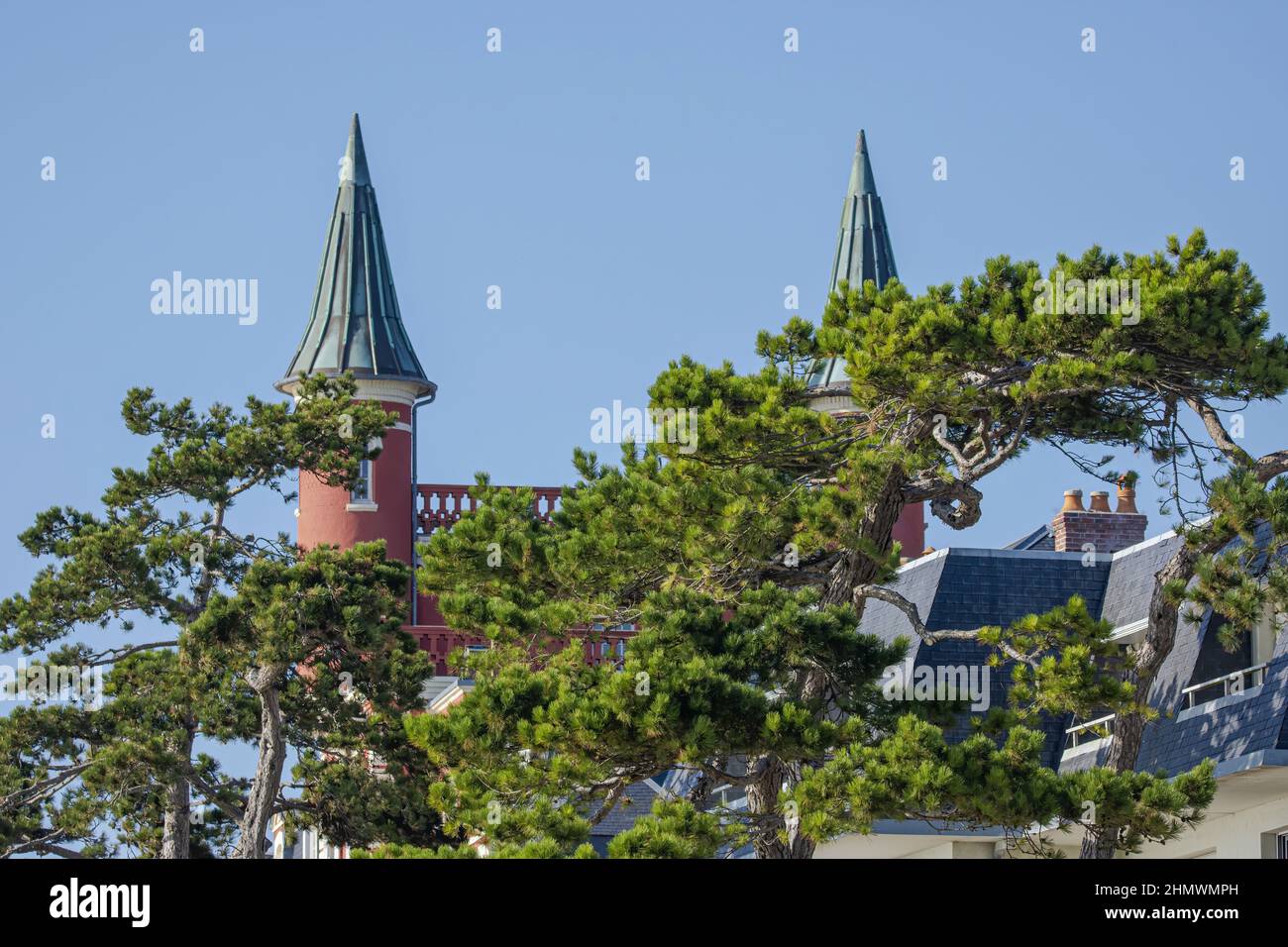 les tourelles du Crotoy, restaurant attraction touristique. Stock Photo