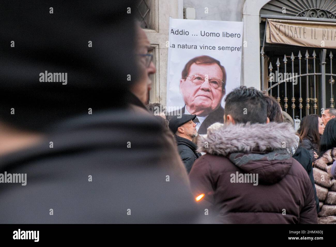 Rome, Italy. 12th Feb, 2022. Rome Pantheon Torchlight procession in memory of Luc Antoine Montagnier Credit: Independent Photo Agency/Alamy Live News Stock Photo