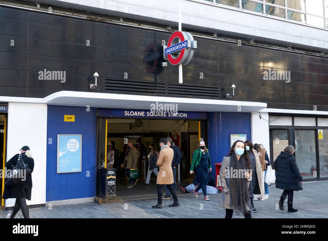 sloane square underground station Stock Photo Alamy