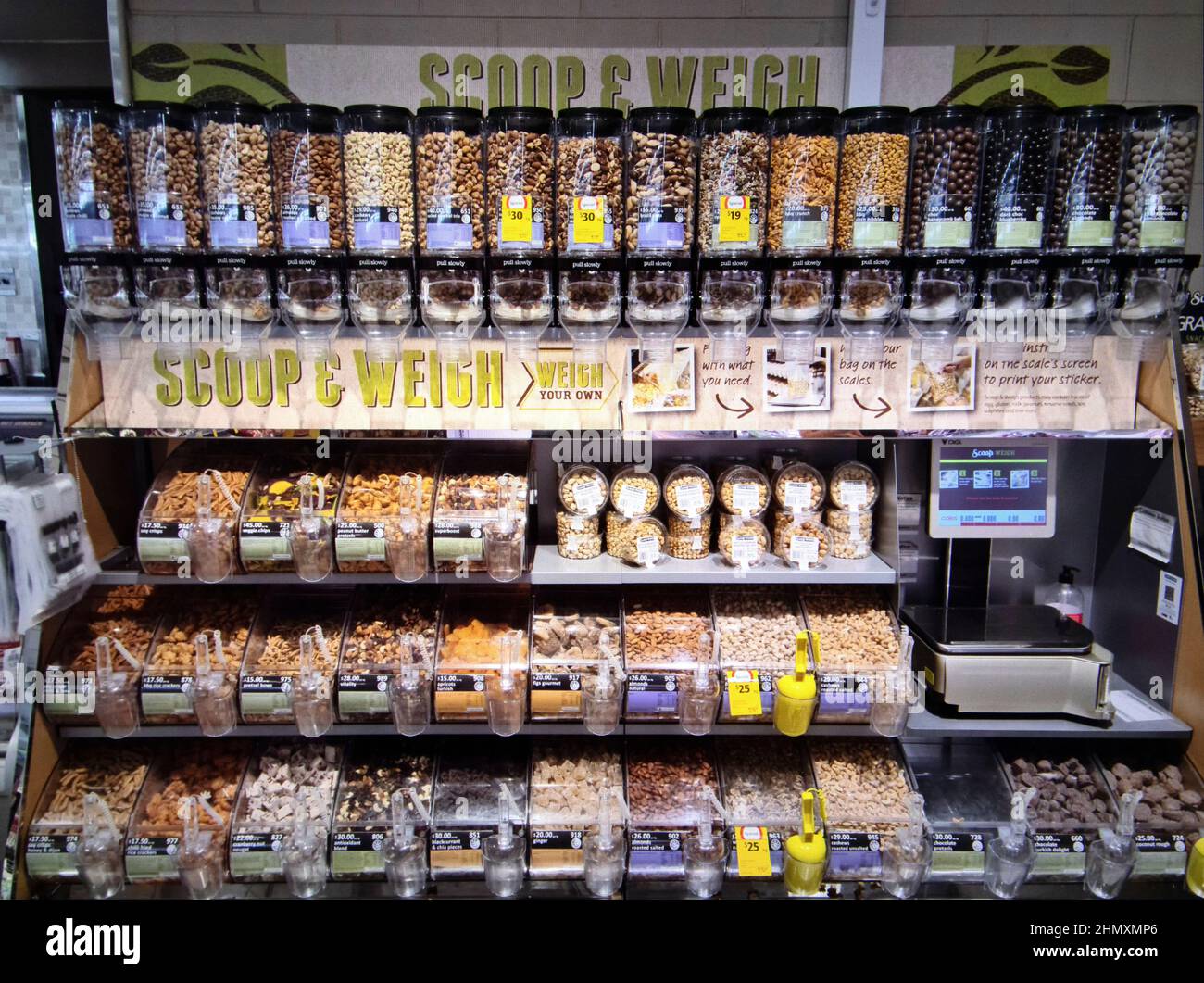 Coles Supermarket High Resolution Stock Photography and Images Alamy