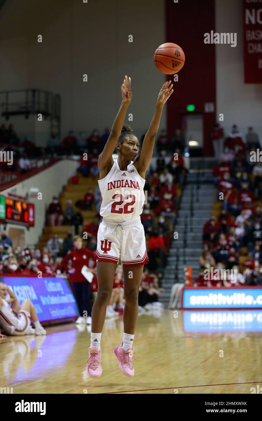 Hloe moore mcneil hi-res stock photography and images - Alamy