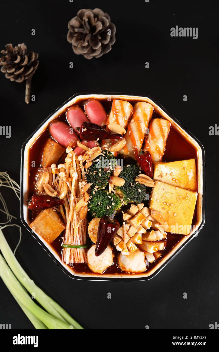 Chinese snack, sichuan malatang Stock Photo Alamy