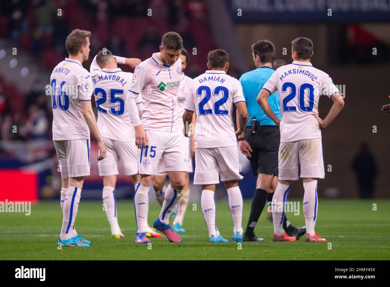 1. The Chant That Shook the Tartiere