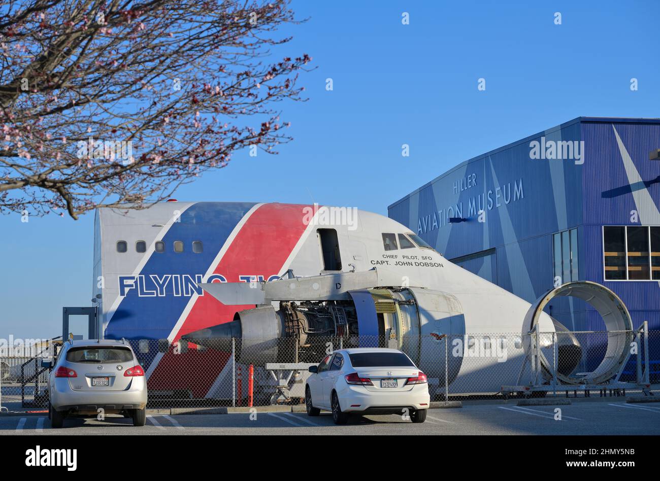 Page 5 - Venue Parking High Resolution Stock Photography and Images - Alamy