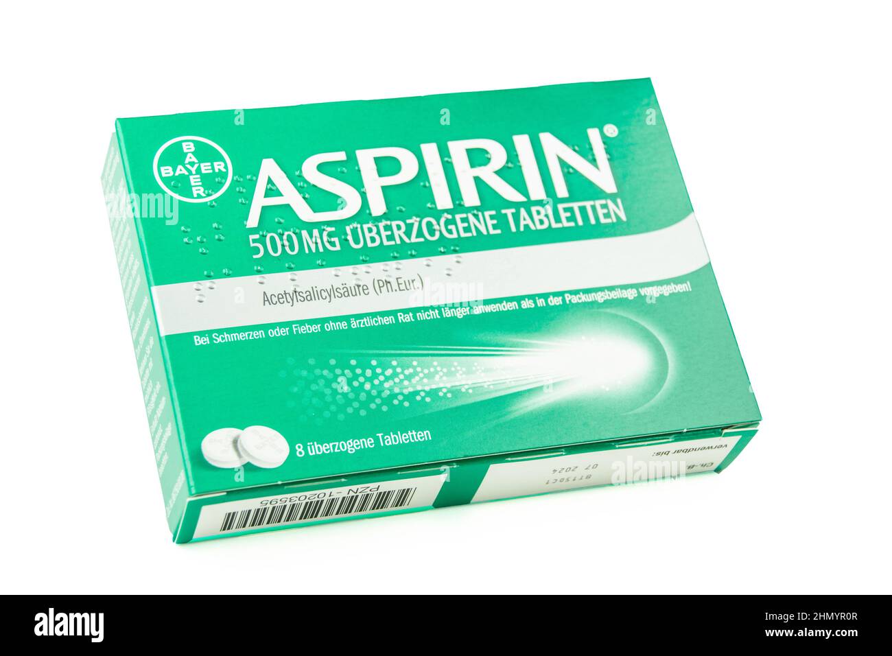 Hamburg, Germany - Febuary 12  2022: Schachtel Bayer Aspirin Tabletten  auf weißem Hintergund - Box of Bayer Aspirin tablets on white background Stock Photo