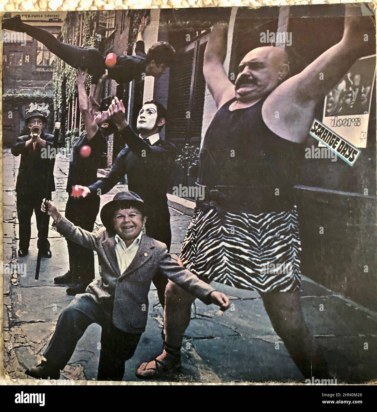 Album covers 1970s hi-res stock photography and images - Alamy
