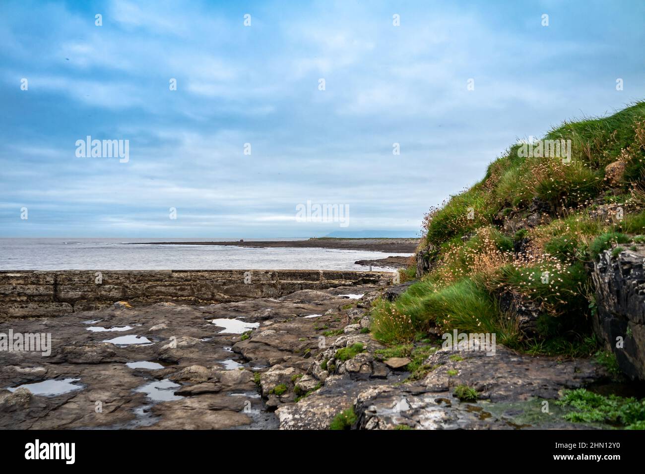 Rossle castle at Easky pier in County Sligo - Republic of Ireland Stock ...