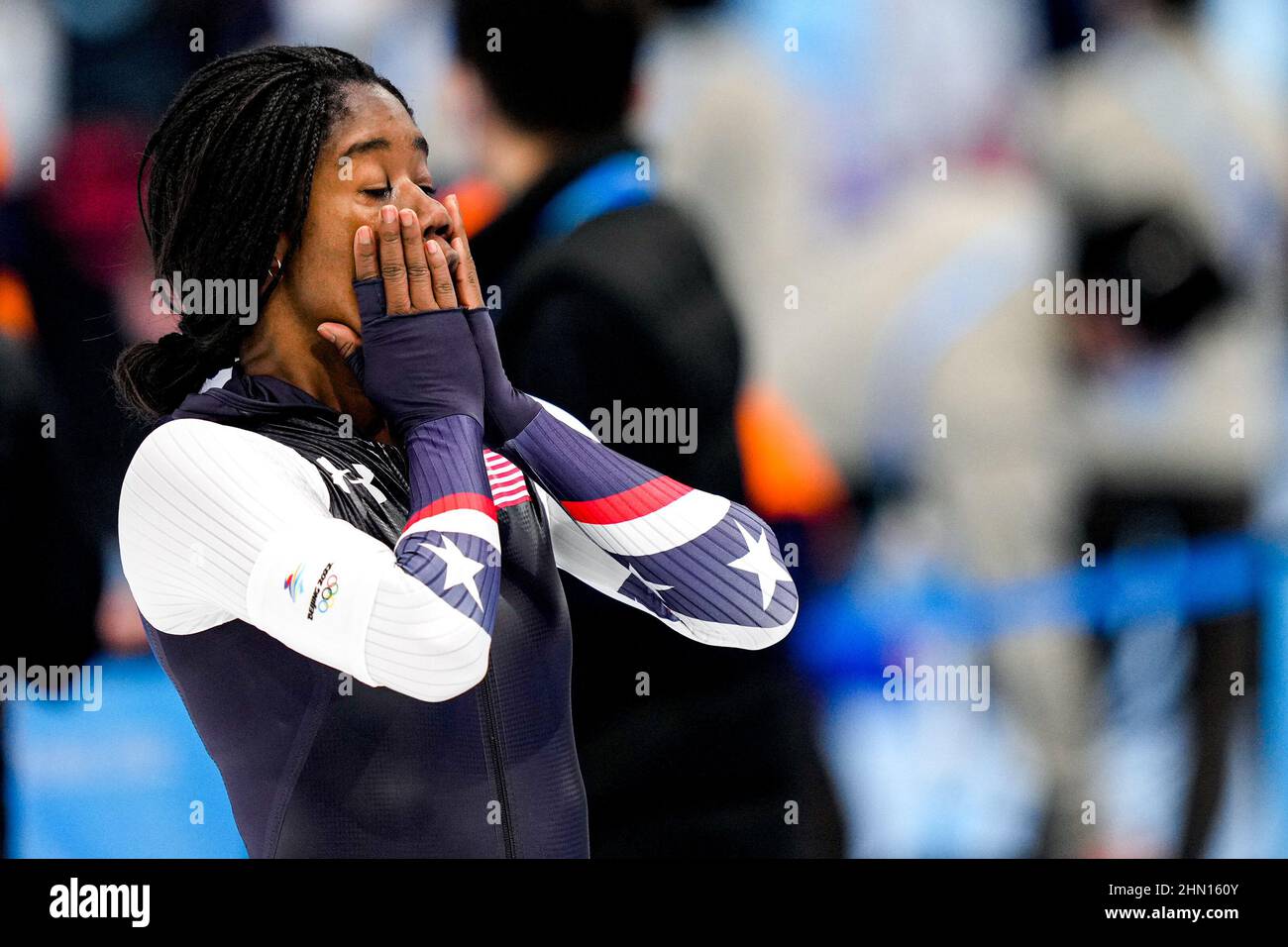 Beijing, China. 13th Feb, 2022. BEIJING, CHINA - FEBRUARY 13: Erin Jackson of the United States of America celebrating competing at the Women's 500m during the Beijing 2022 Olympic Games at the National Speed Skating Oval on February 13, 2022 in Beijing, China (Photo by Douwe Bijlsma/Orange Pictures) NOCNSF Credit: Orange Pics BV/Alamy Live News Stock Photo