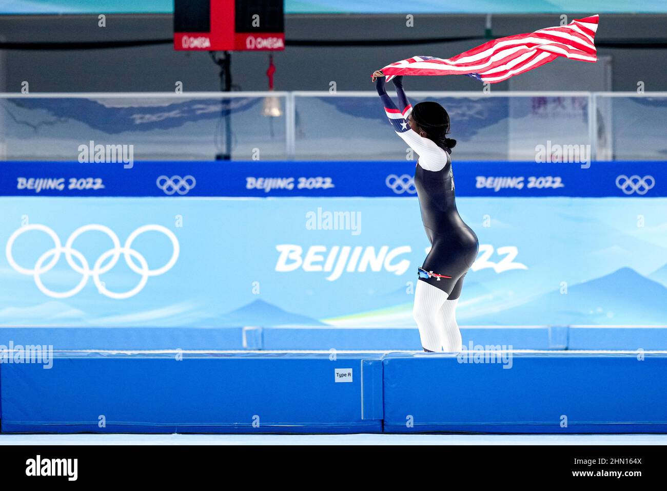 Beijing, China. 13th Feb, 2022. BEIJING, CHINA - FEBRUARY 13: Erin Jackson of the United States of America celebrating competing at the Women's 500m during the Beijing 2022 Olympic Games at the National Speed Skating Oval on February 13, 2022 in Beijing, China (Photo by Douwe Bijlsma/Orange Pictures) NOCNSF Credit: Orange Pics BV/Alamy Live News Stock Photo