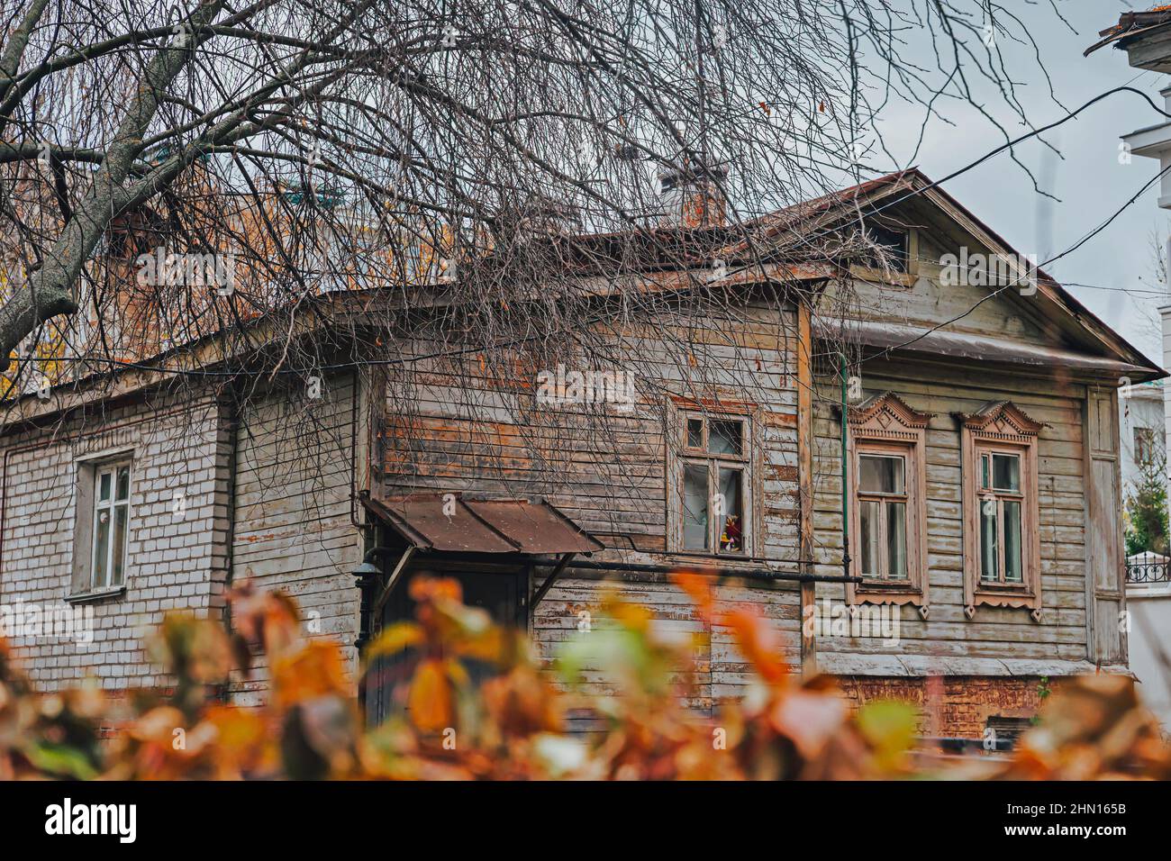 Kazan, Russia. 16 October 2021. An old wooden house in the courtyards of the Kazan centre. A