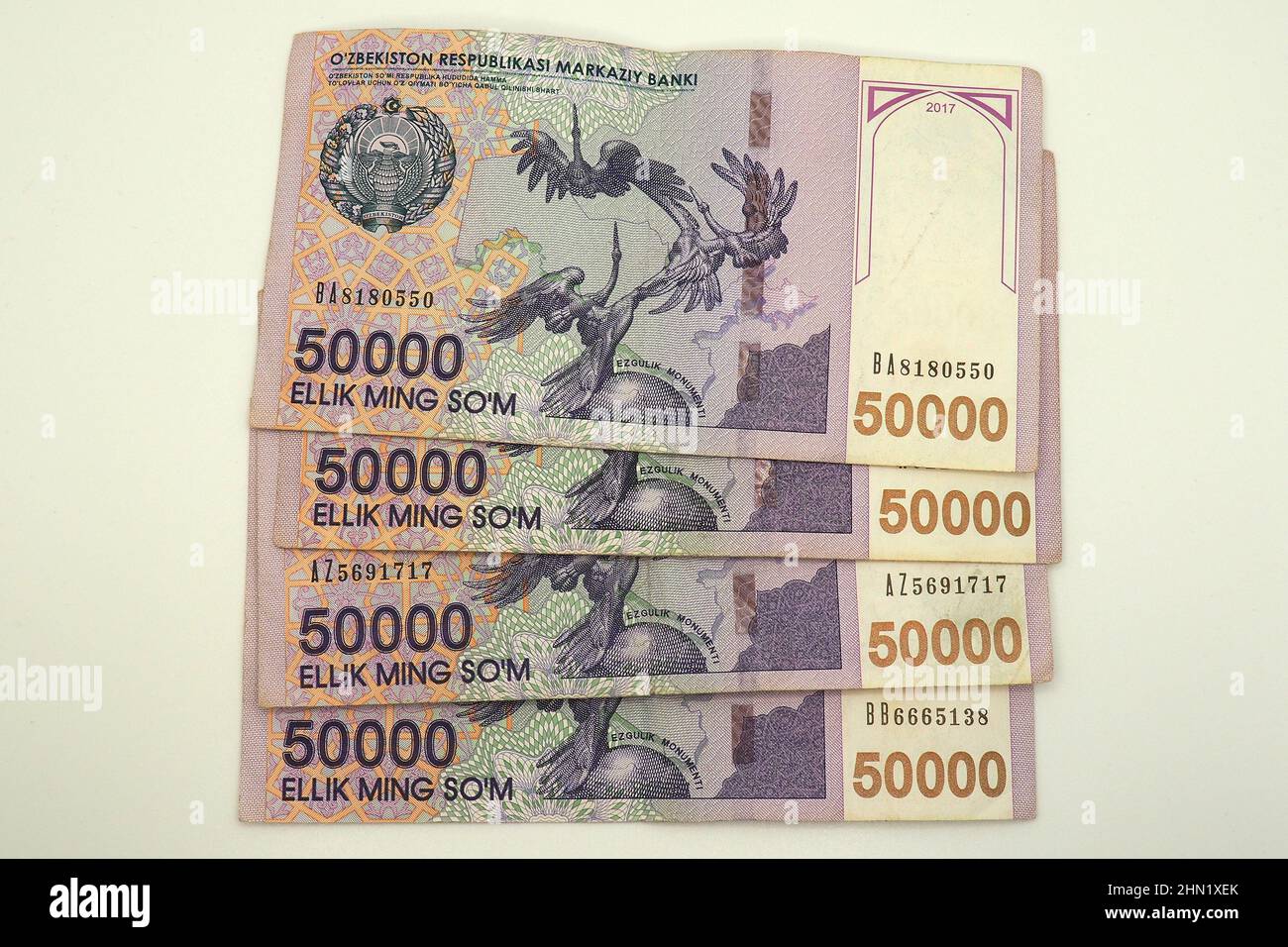 fifty thousand (50,000) soʻm banknote, Uzbekistani soʻm