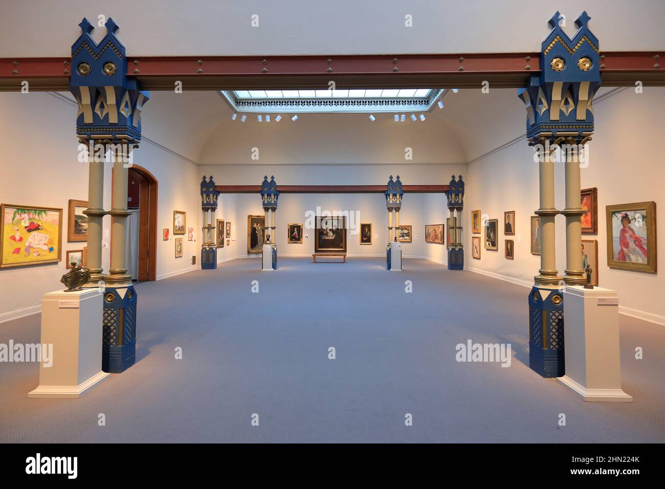 The interior view of the gallery of Pennsylvania Academy of the Fine