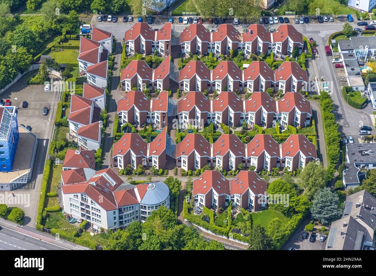 Aerial view, housing estate Westkapeller Ring, Mats Kamp, Saarn, Mülheim an der Ruhr, Ruhr area, North Rhine-Westphalia, Germany, DE, semi-detached ho Stock Photo
