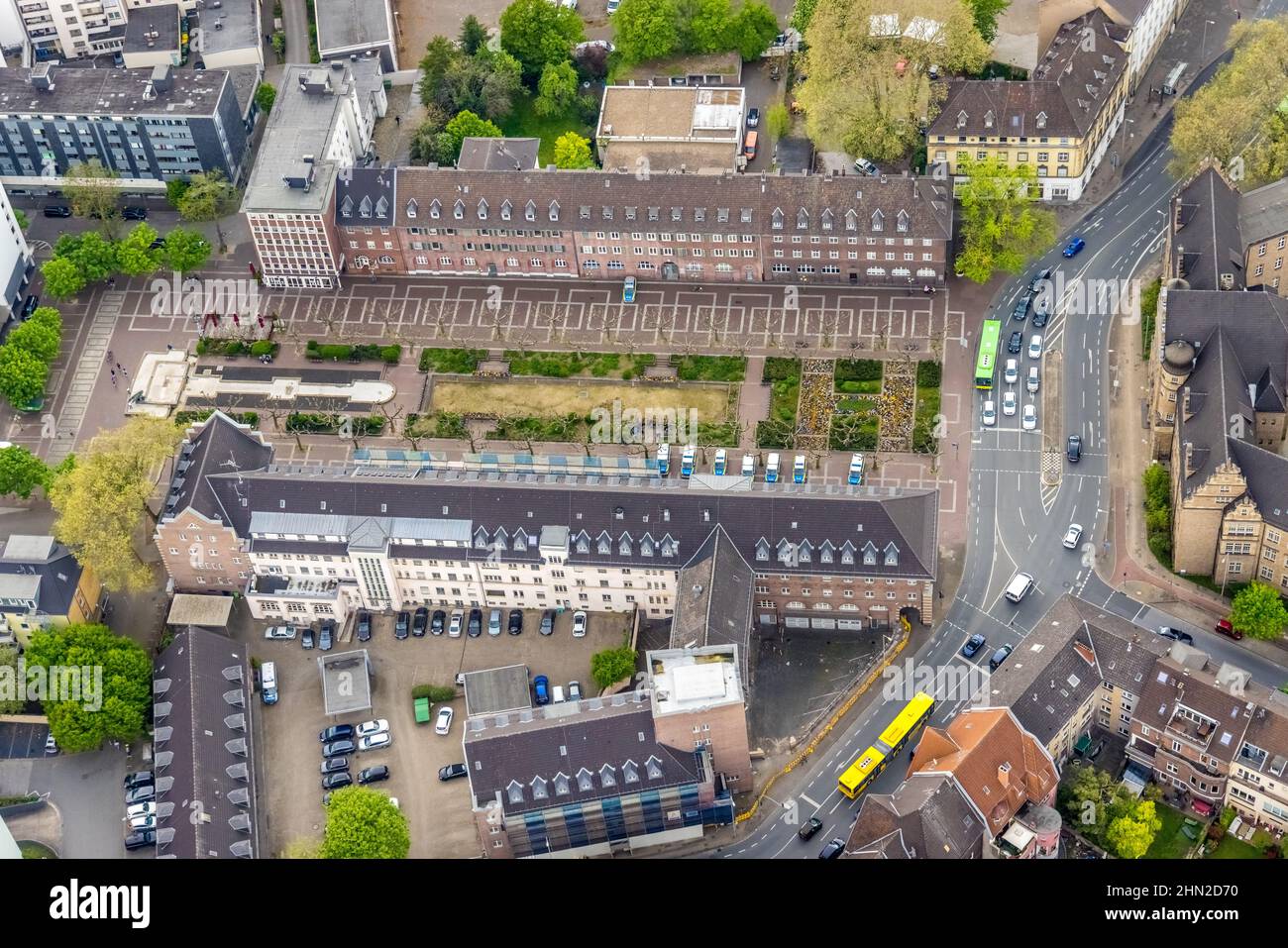 Aerial view, Friedensplatz Oberhausen, police station Alt-Oberhausen, city centre, Oberhausen, Ruhr area, North Rhine-Westphalia, Germany, DE, Europe, Stock Photo