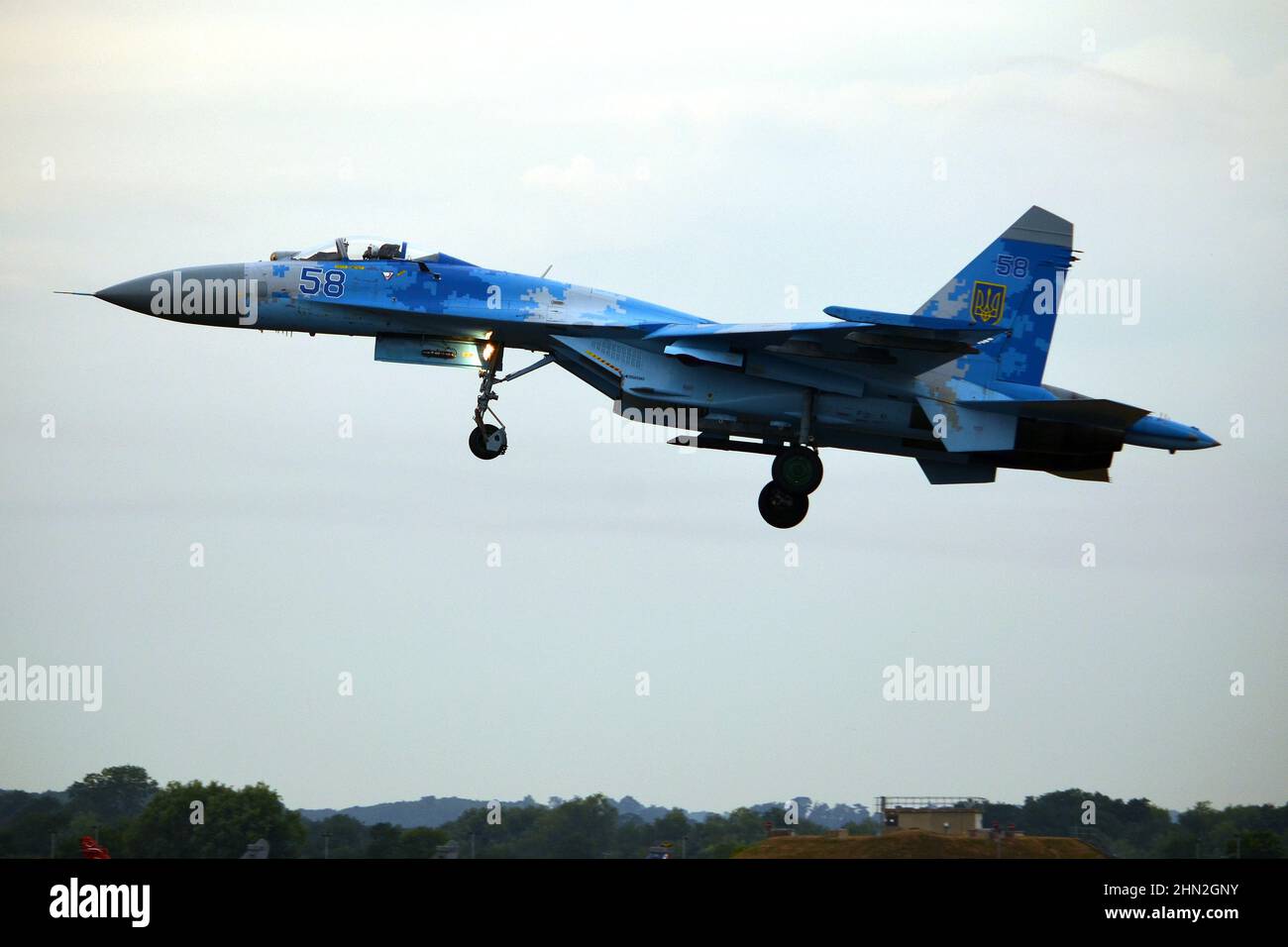 Ukrainian Air Force, Sukhoi Su-27 Flanker, military combat aircraft landing at Mirgorod Air Base, Ukraine Stock Photo