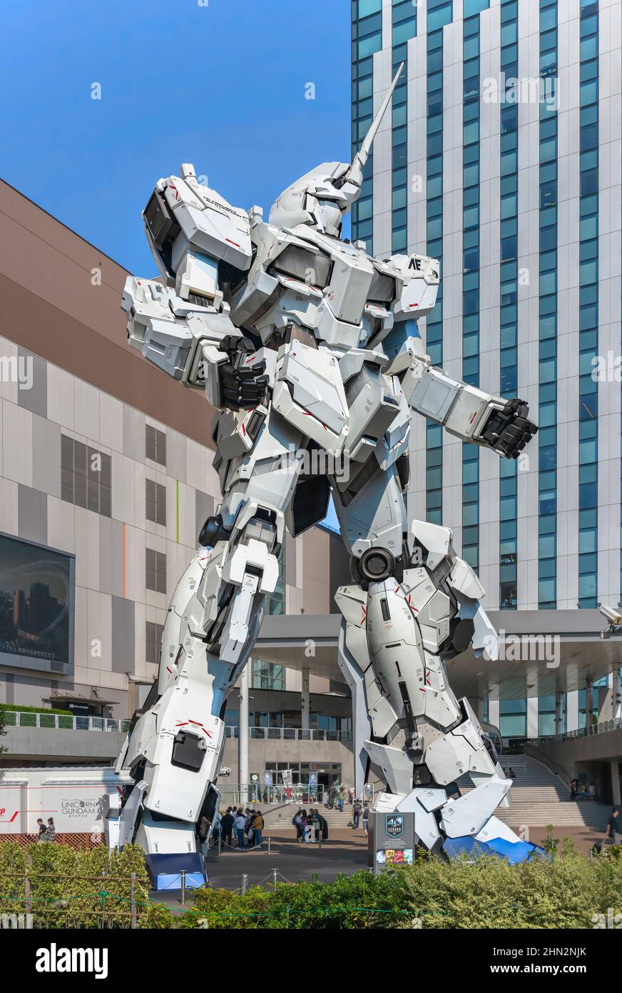 Giant GUNDAM Robot – Tokyo, Japan - Atlas Obscura