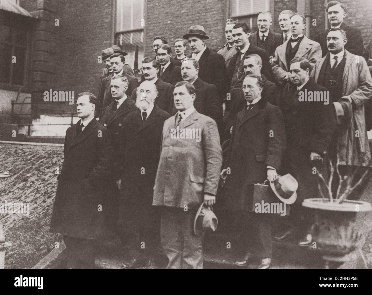 Vintage photo of organizers of Sinn Fein Parliament, Ireland. Fubruary 10, 1919 These Sinn Feinners were all elected to British Parliament but refused Stock Photo