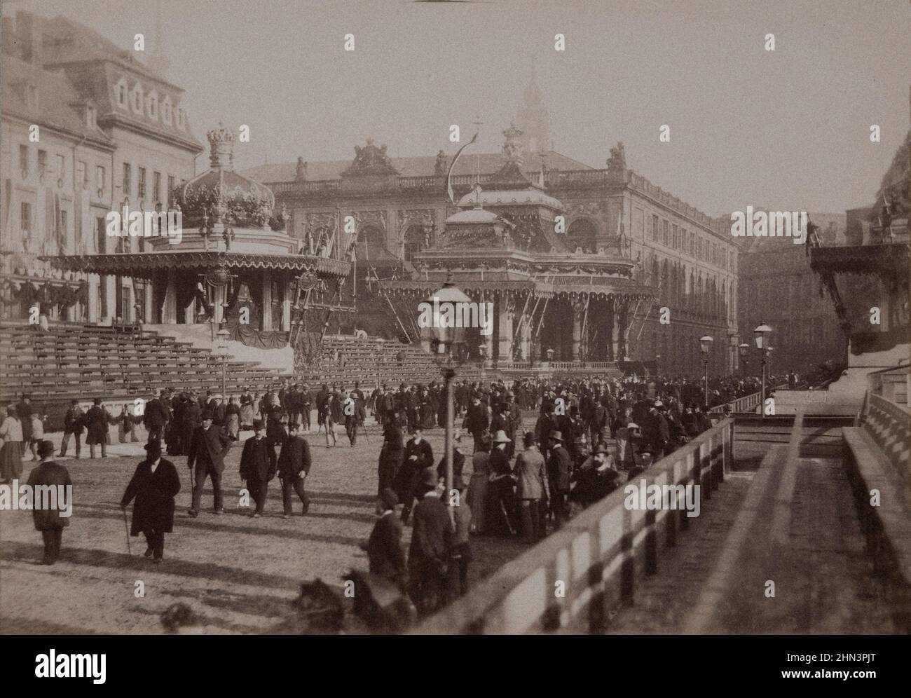 Archival photo of Wettin celebration in Dresden from 17th to 19th June 1889. Photo plate for the 800 years jubilee of the House of Wettin under King A Stock Photo